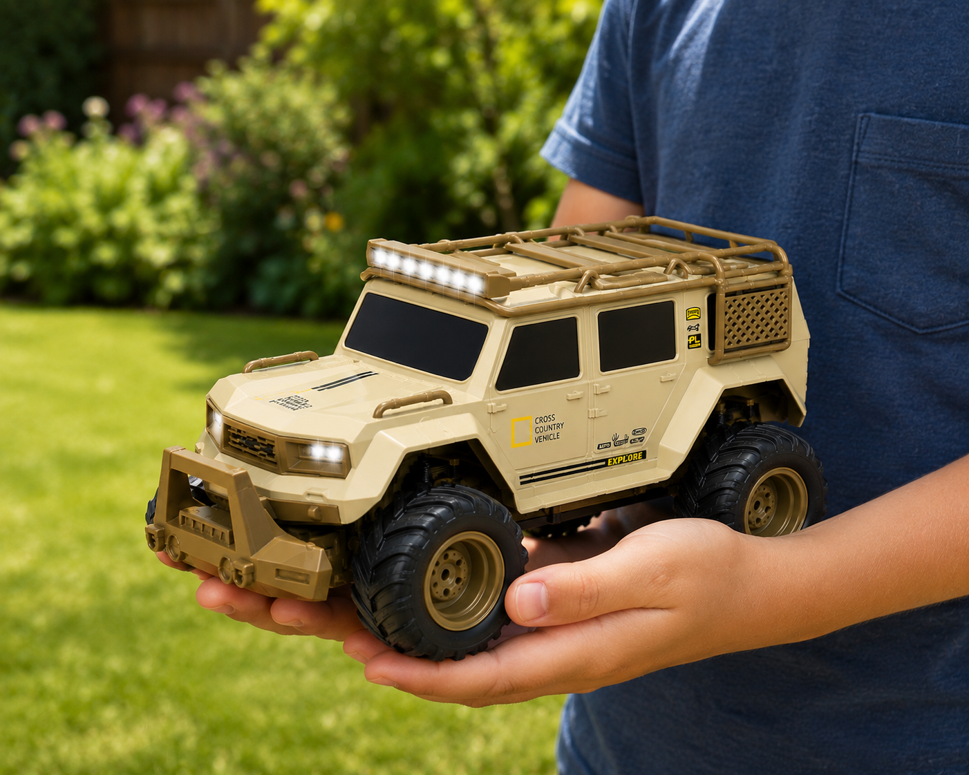 TrailFin Amphibious RC Truck