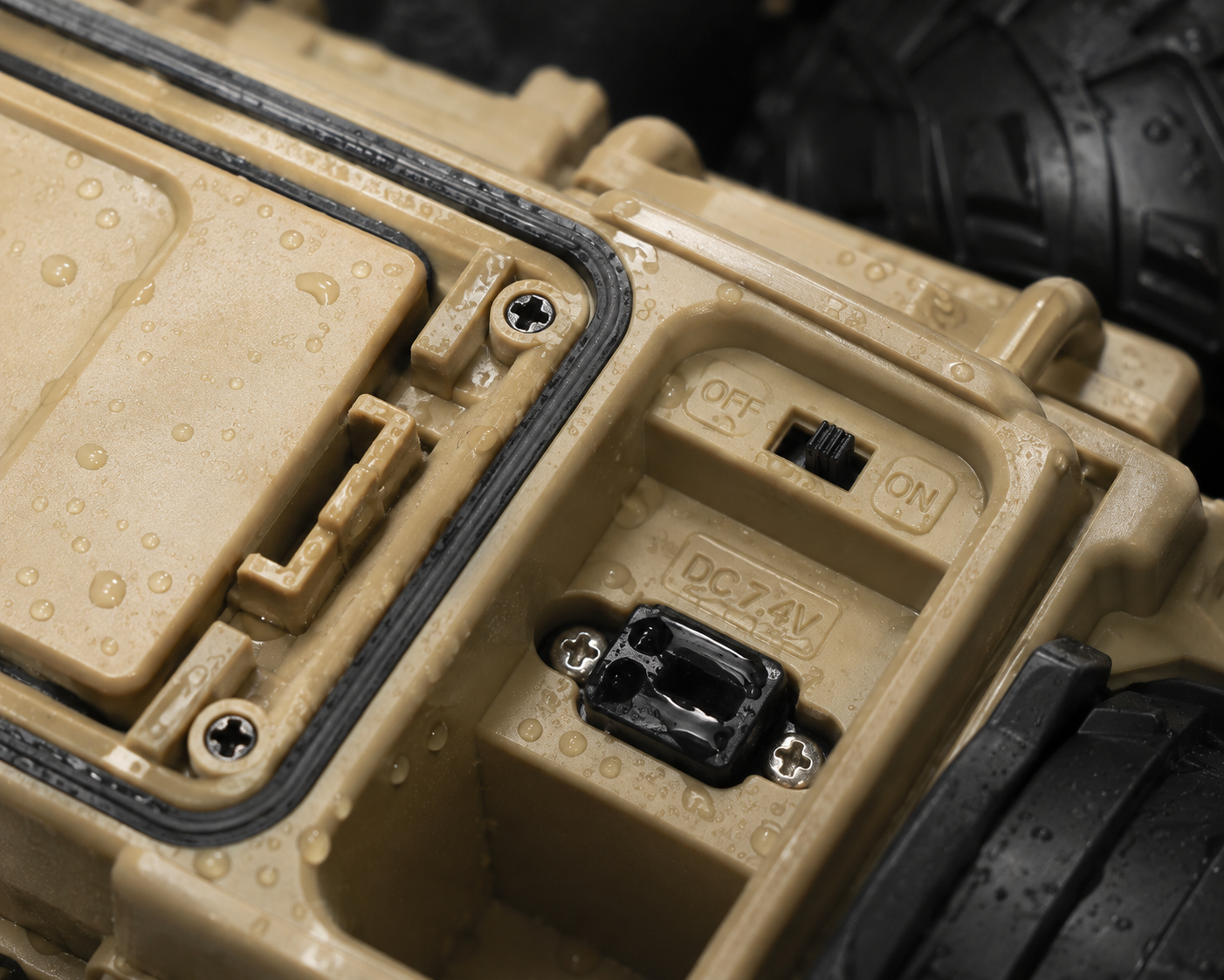 TrailFin Amphibious RC Truck